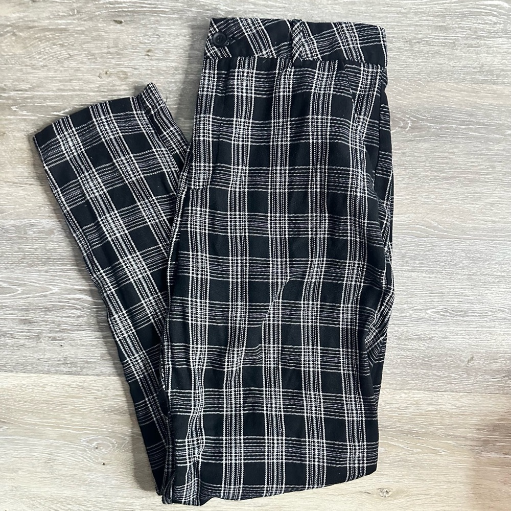 Women’s Black Plaid Pants